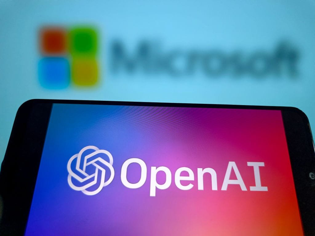 A Tensão Crescente: OpenAI e Microsoft em Crise 4 A Tensão Crescente: OpenAI e Microsoft em Crise