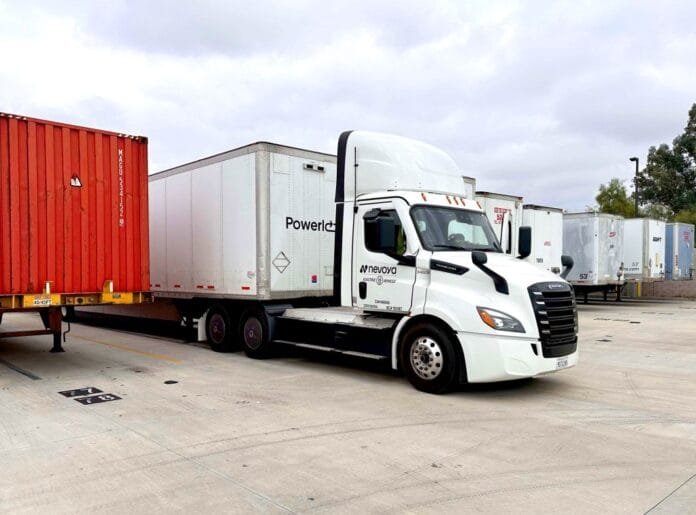 Revolução Elétrica: A Nova Era dos Caminhões em LA